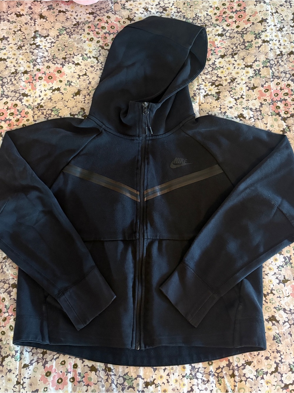 Nike Tech Women’s Black Full-Zip Hoodie Jacket